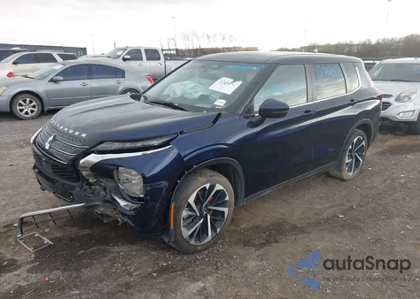 2023 Mitsubishi Outlander Se 2.5 2Wd z USA, uszkodzony, nr VIN JA4J3UA86PZ060081